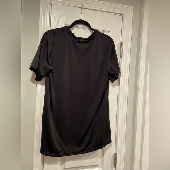 Puma Men’s Size M Black White Cat Logo Performance Short Sleeve Tee Shirt - Picture 5 of 10